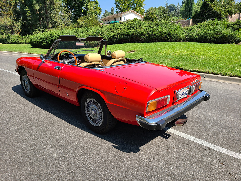 1974 Alfa Romeo Spyder — photo 8