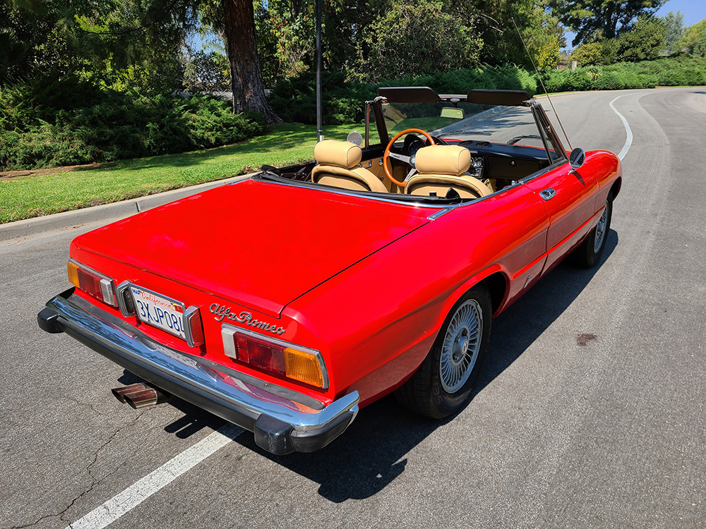 1974 Alfa Romeo Spyder — photo 10