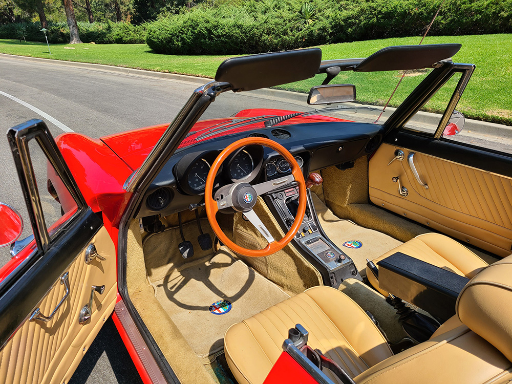 1974 Alfa Romeo Spyder — photo 13