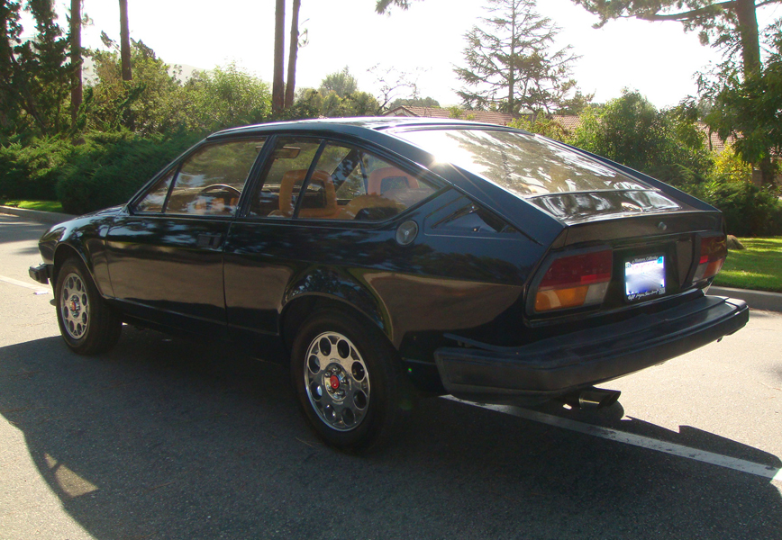 1985 Alfa Romeo GTV6 — photo 6